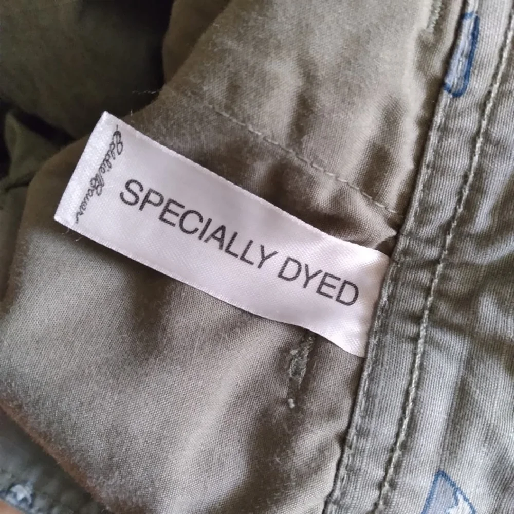 Eddie Bauer women's Adventurer printed shorts, size 4 - Picture 6 of 10
